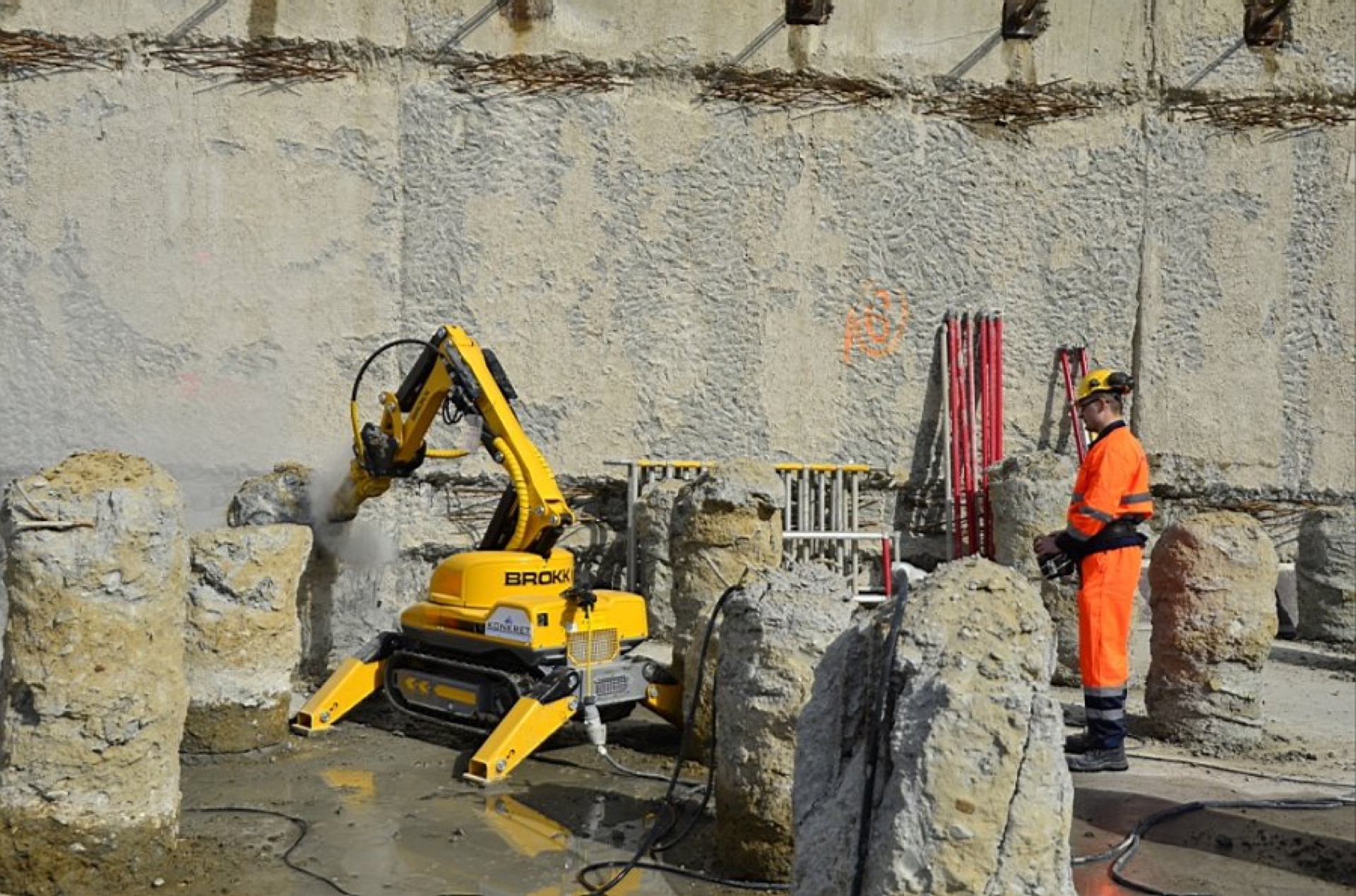 Roboty wyburzeniowe BROKK i HUSQUARNA