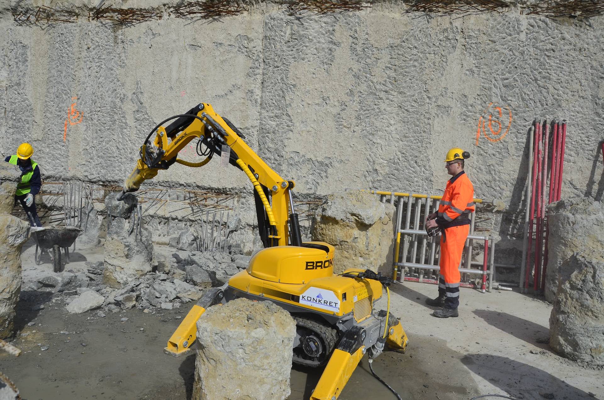 Roboty wyburzeniowe BROKK i HUSQUARNA